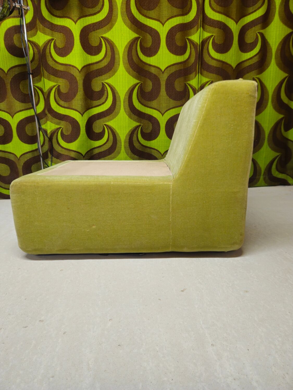 "1970s design armchair pair"
