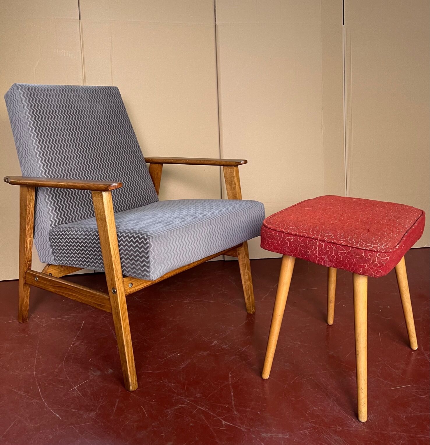 Śnieżka armchair from the 1970s./ gray patterned velor