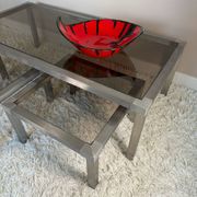 Table basse acier brossé design années 70 et gigognes