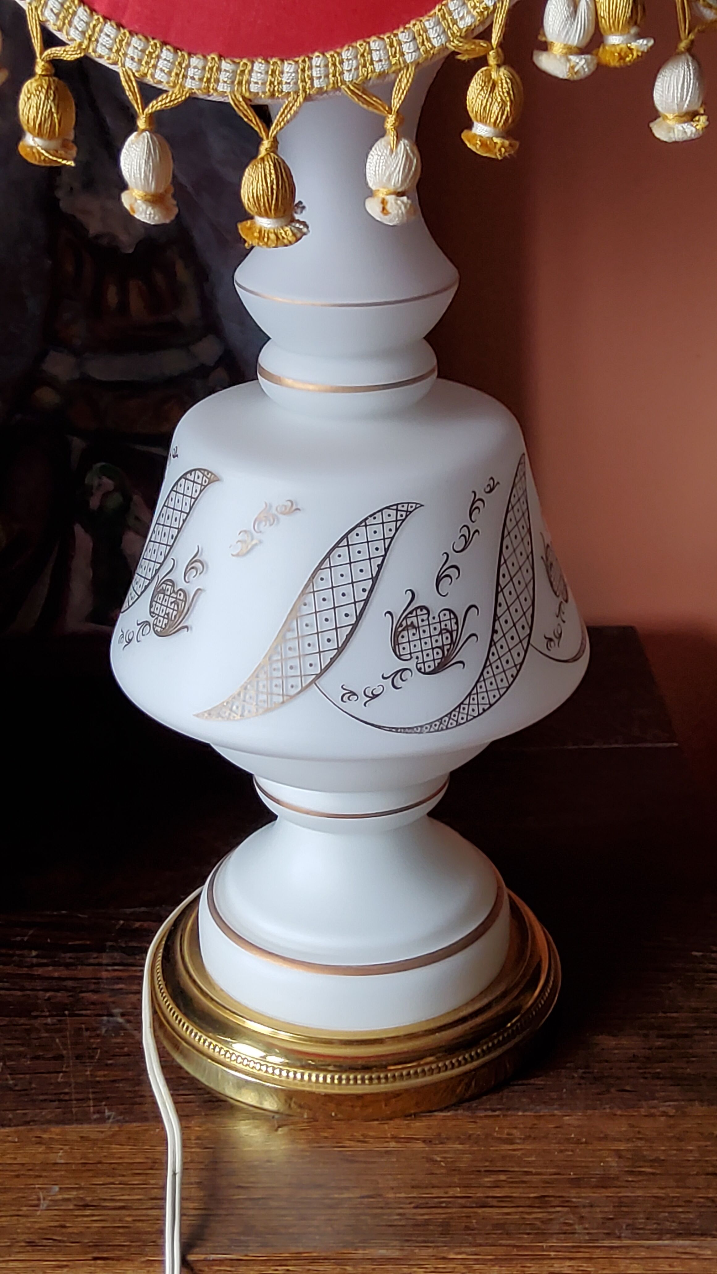 Vintage lamp of the 50s in white and golden opaline glass lampshade in red satin 75cm