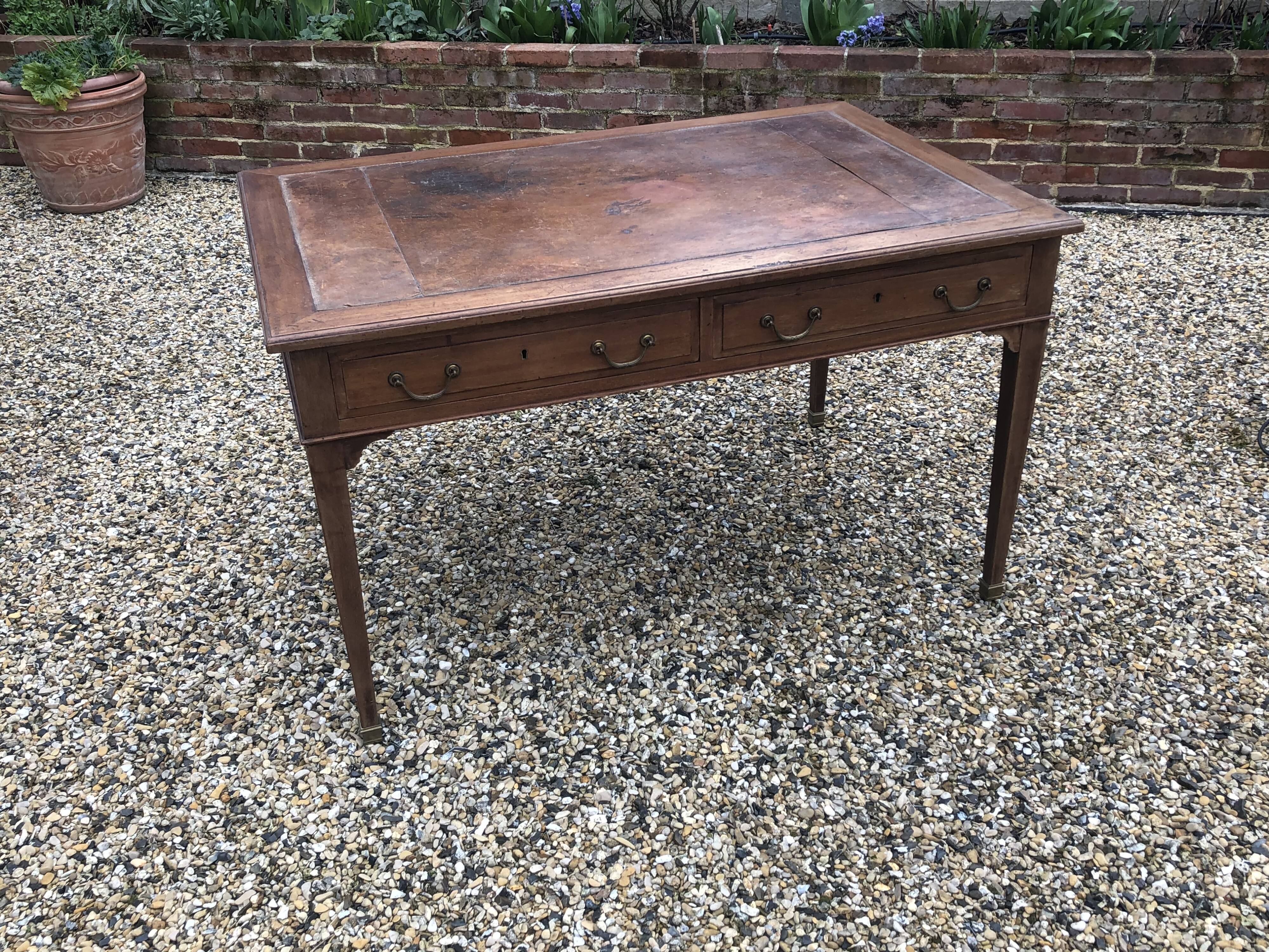 Bureau style Louis XVI