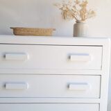 White vintage chest of drawers
