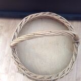 Mobile rattan bar