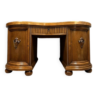 Art Nouveau period bean-shaped oak and walnut center desk