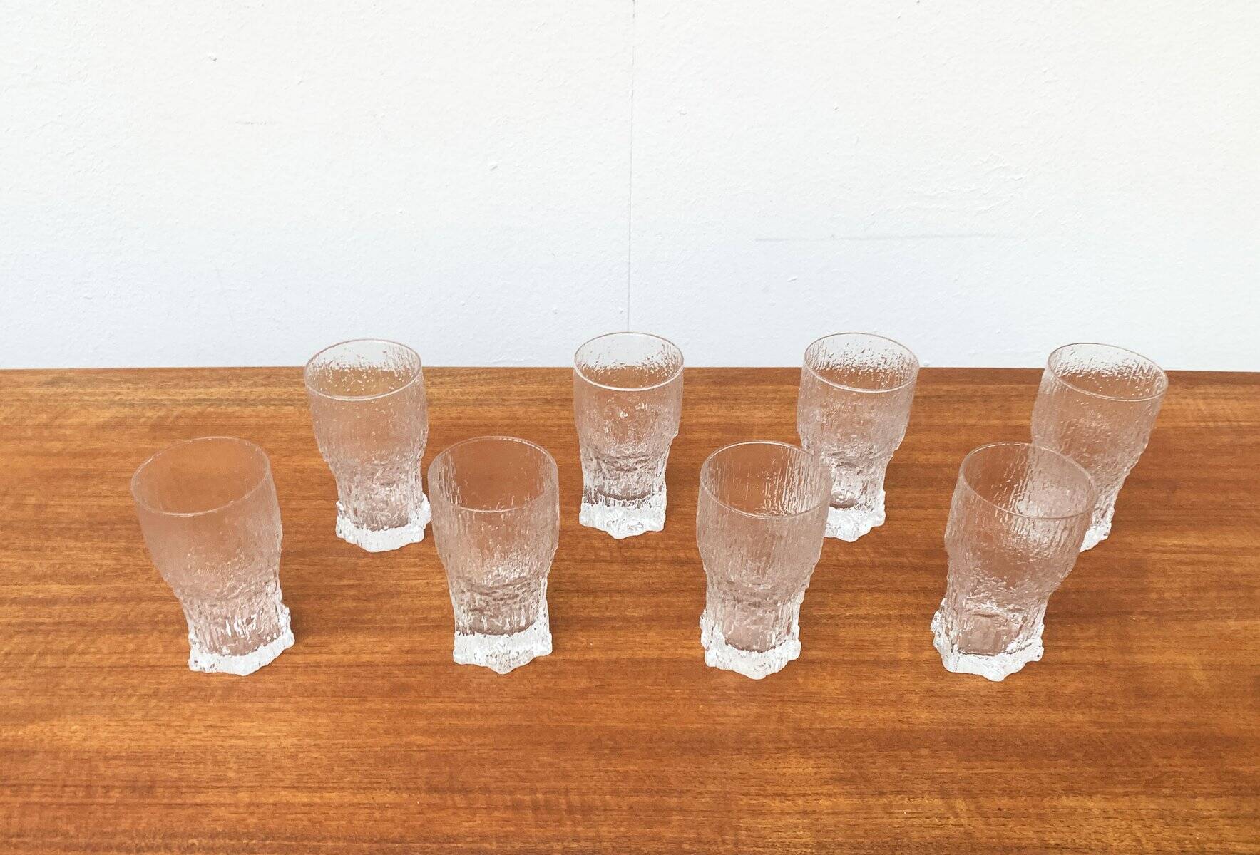 Mid-century Finnish Verres Aslak by Tapio Wirkkala for Iittala, set of 8.