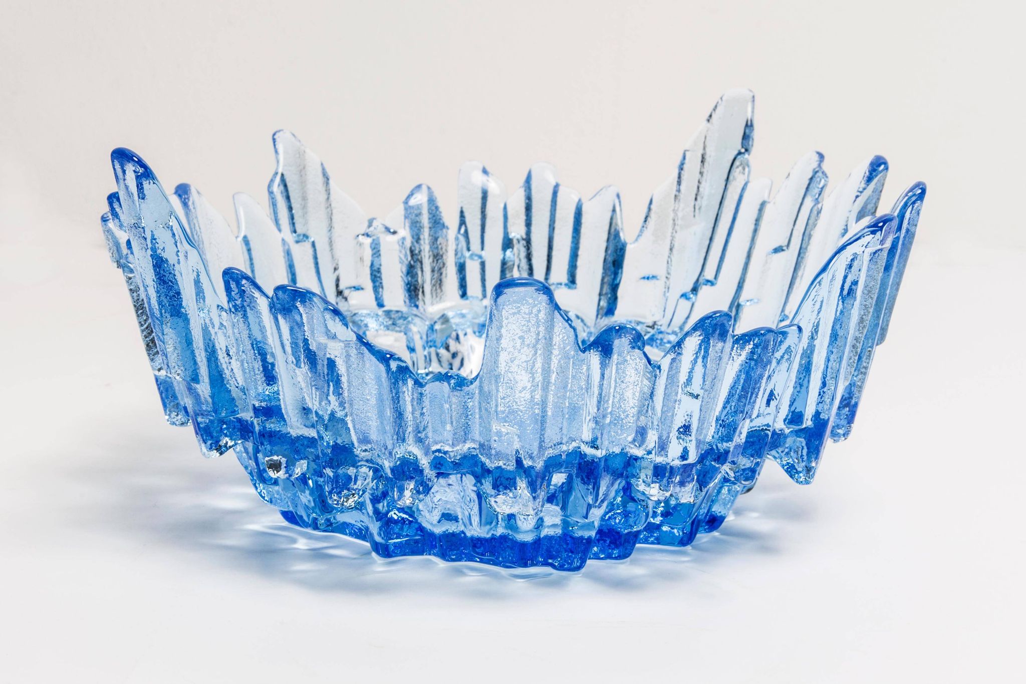 Vintage decorative plate in light blue glass, Italy, 1960s.
