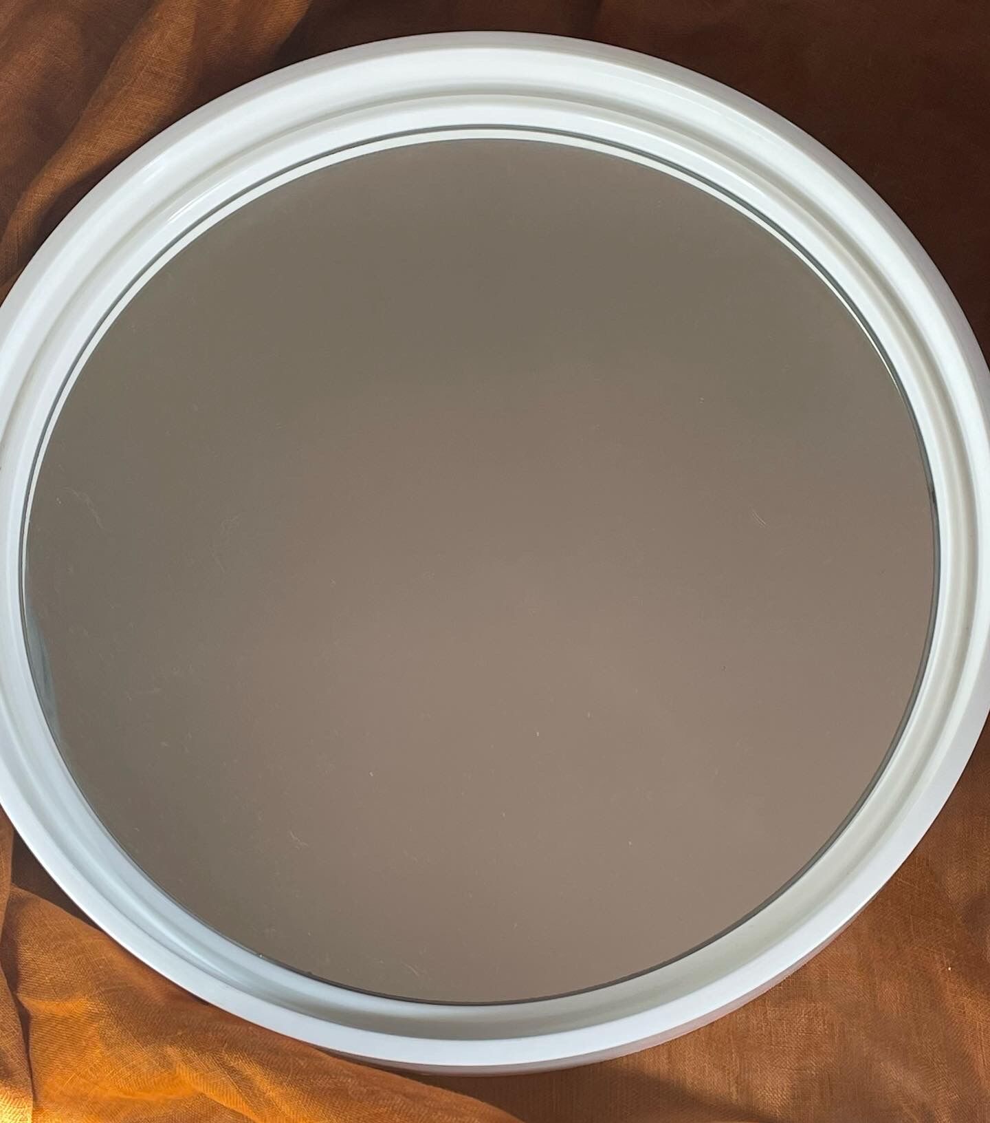 Gilac Round Mirror for Prisunic - White Plexi