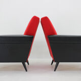 Paire de fauteuils en similicuir et en tissu rouge des années 1970, Tchécoslovaquie