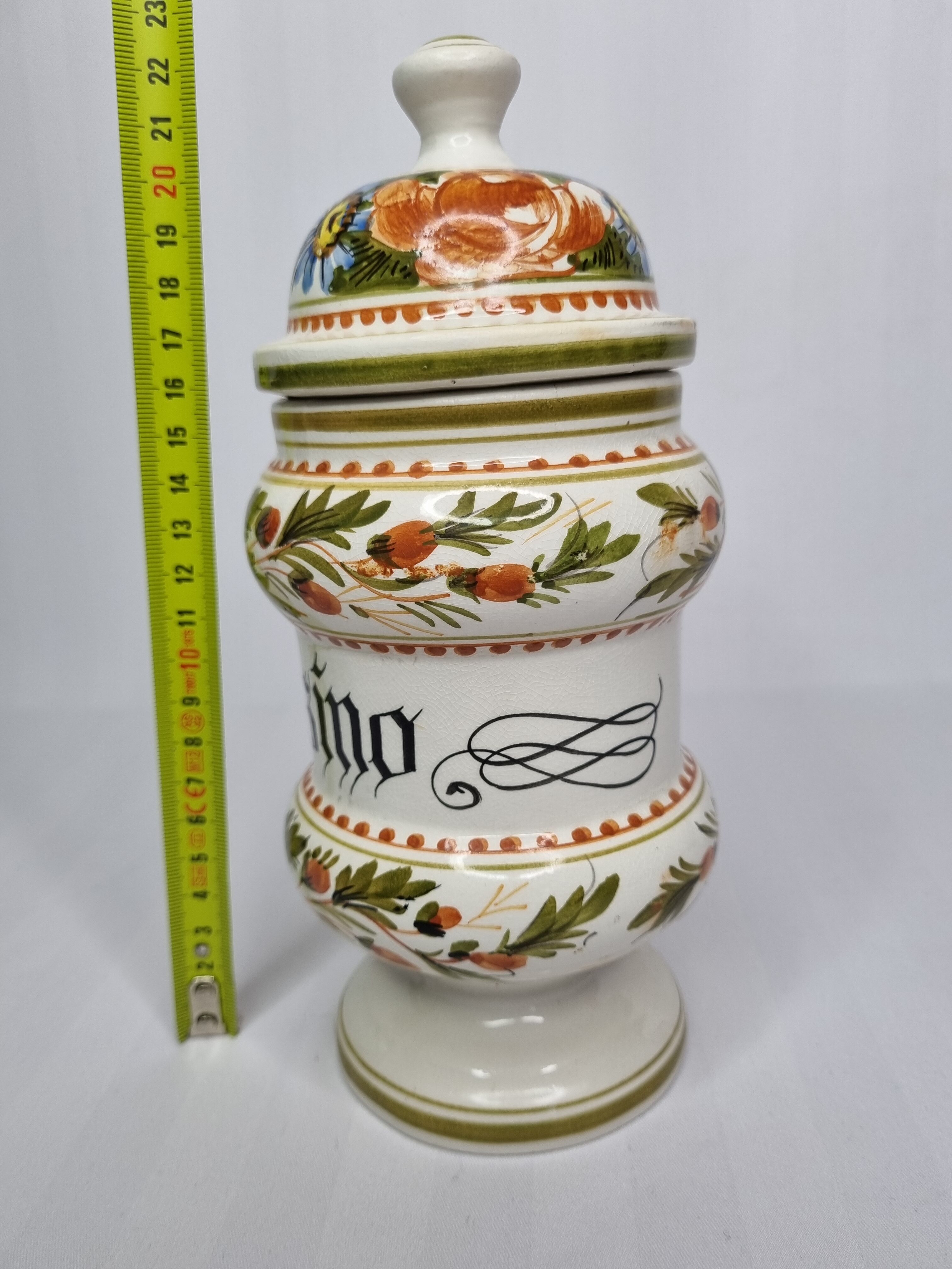 Hand-decorated enamelled ceramic apothecary pot, "Ong. Rasino"