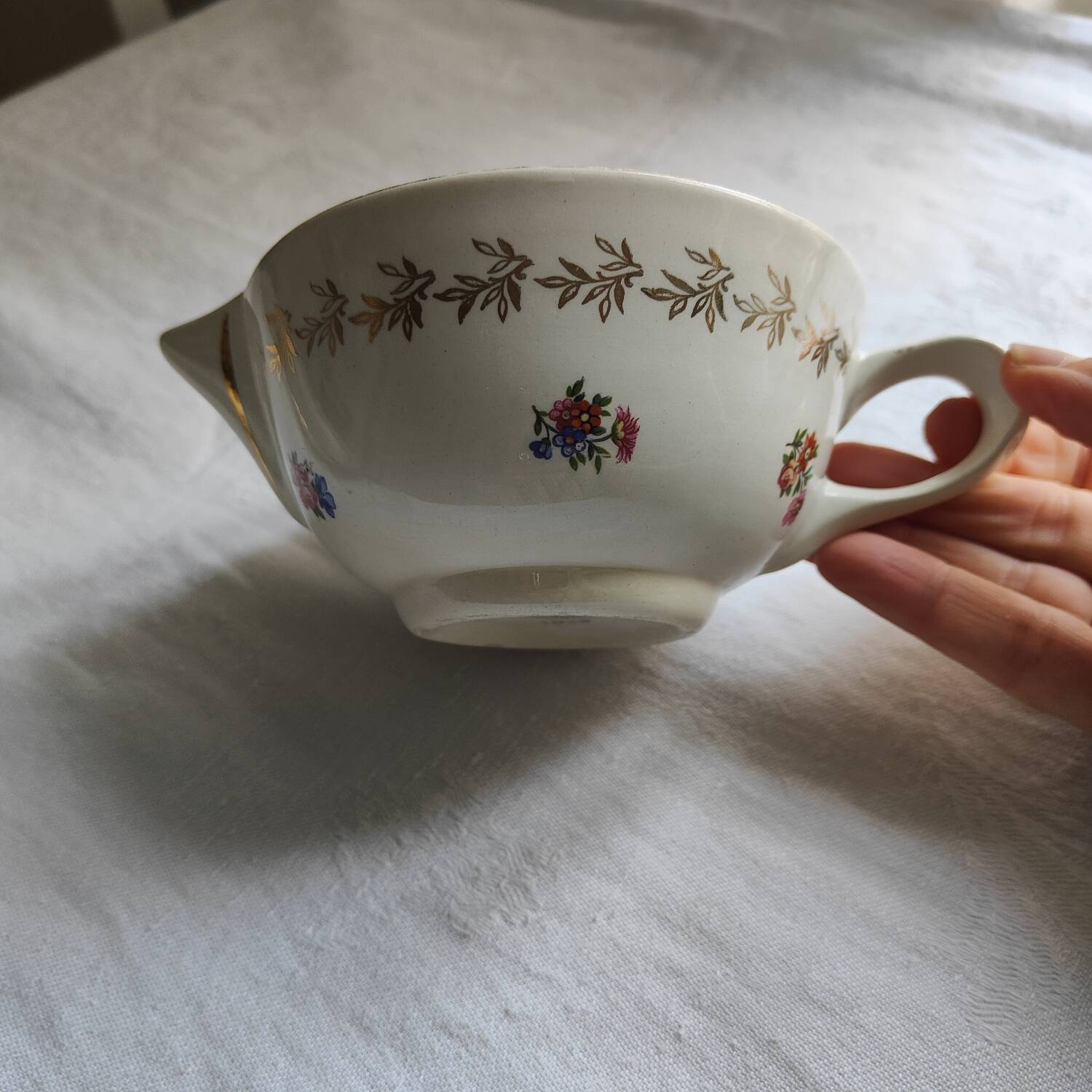 L'amandinoise sauce boat