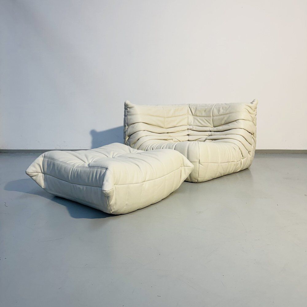 Chaise Togo et ottoman pour Ligne Roset, ensemble de 2