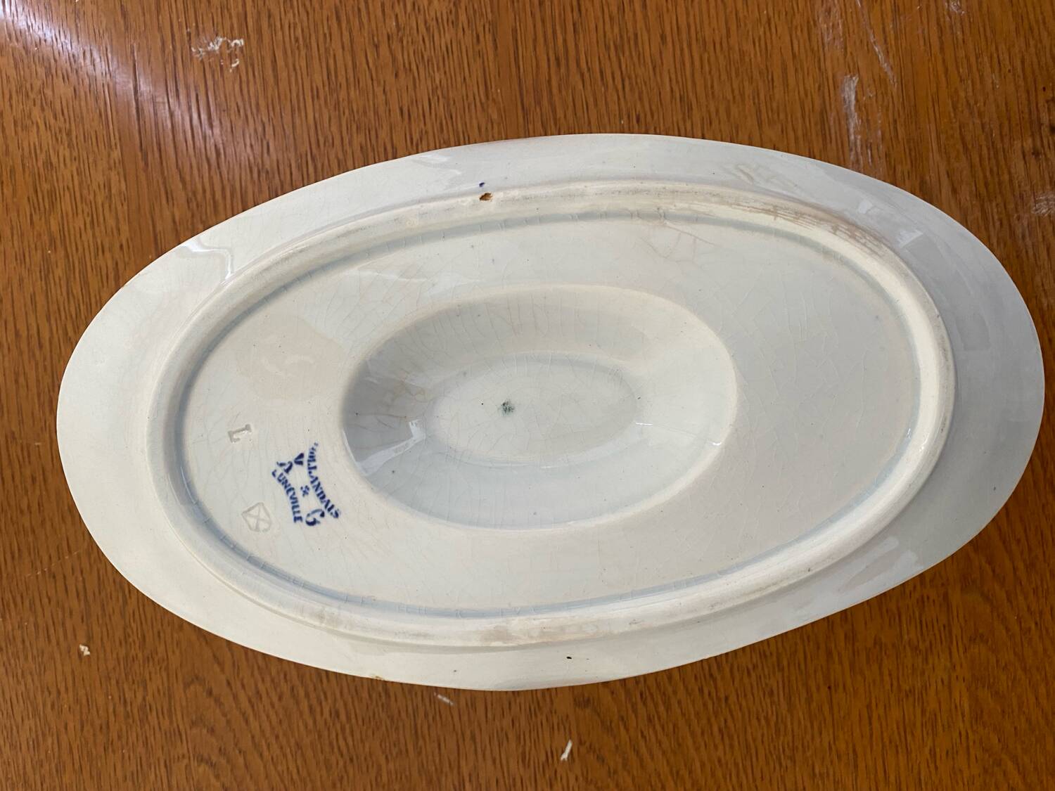 Gravy boat