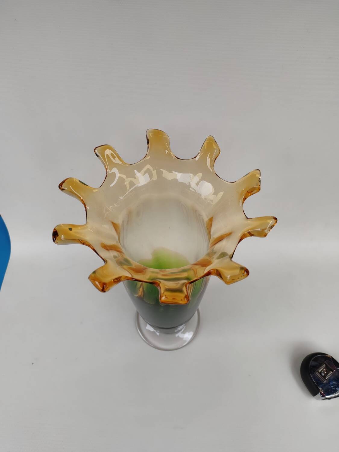 Very large two-tone glass vase, mid-20th century.