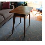 Side table compass feet