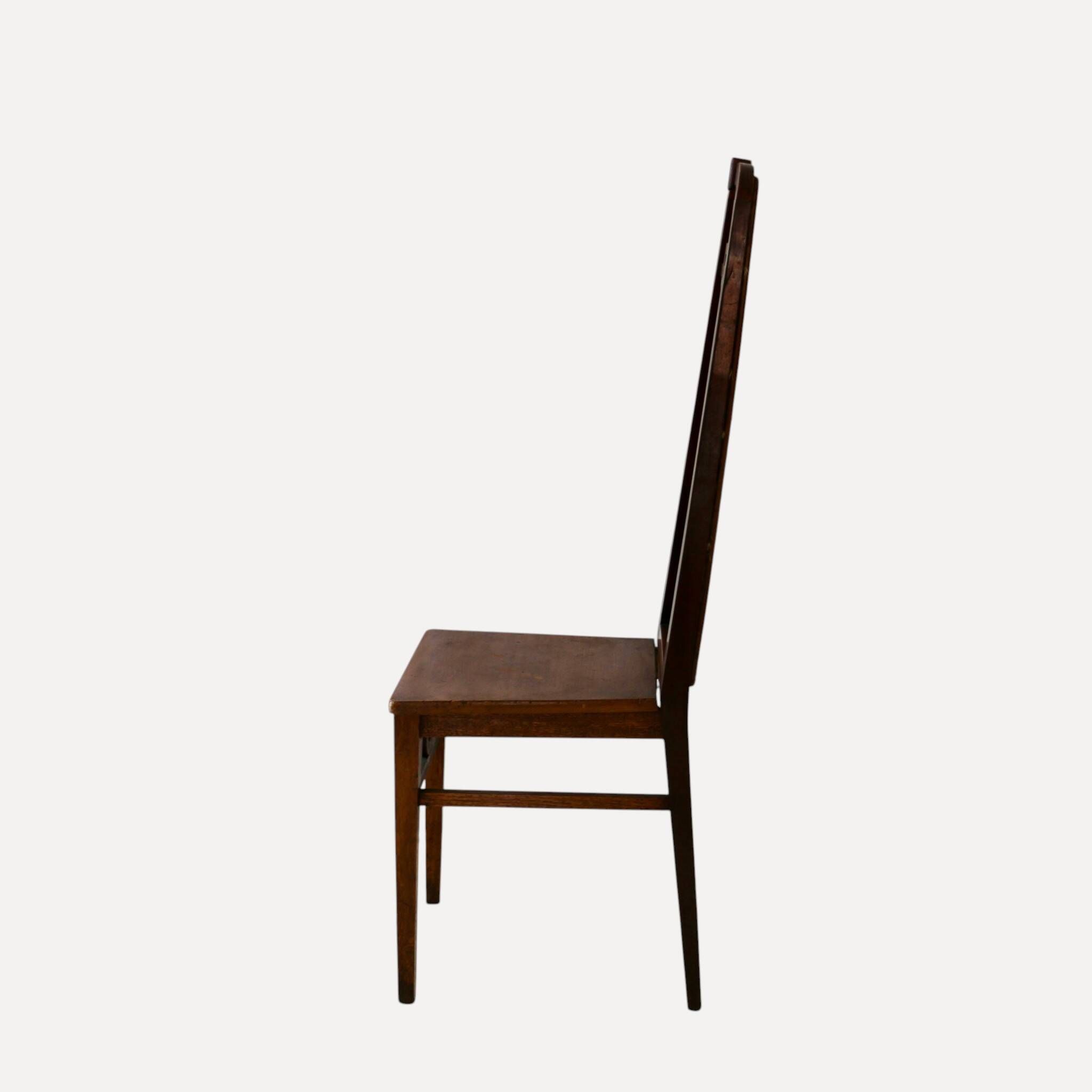 4 Chaises art&craft, Angleterre, fin19eme.