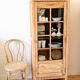 Armoire bonnetière Art Déco vitrée