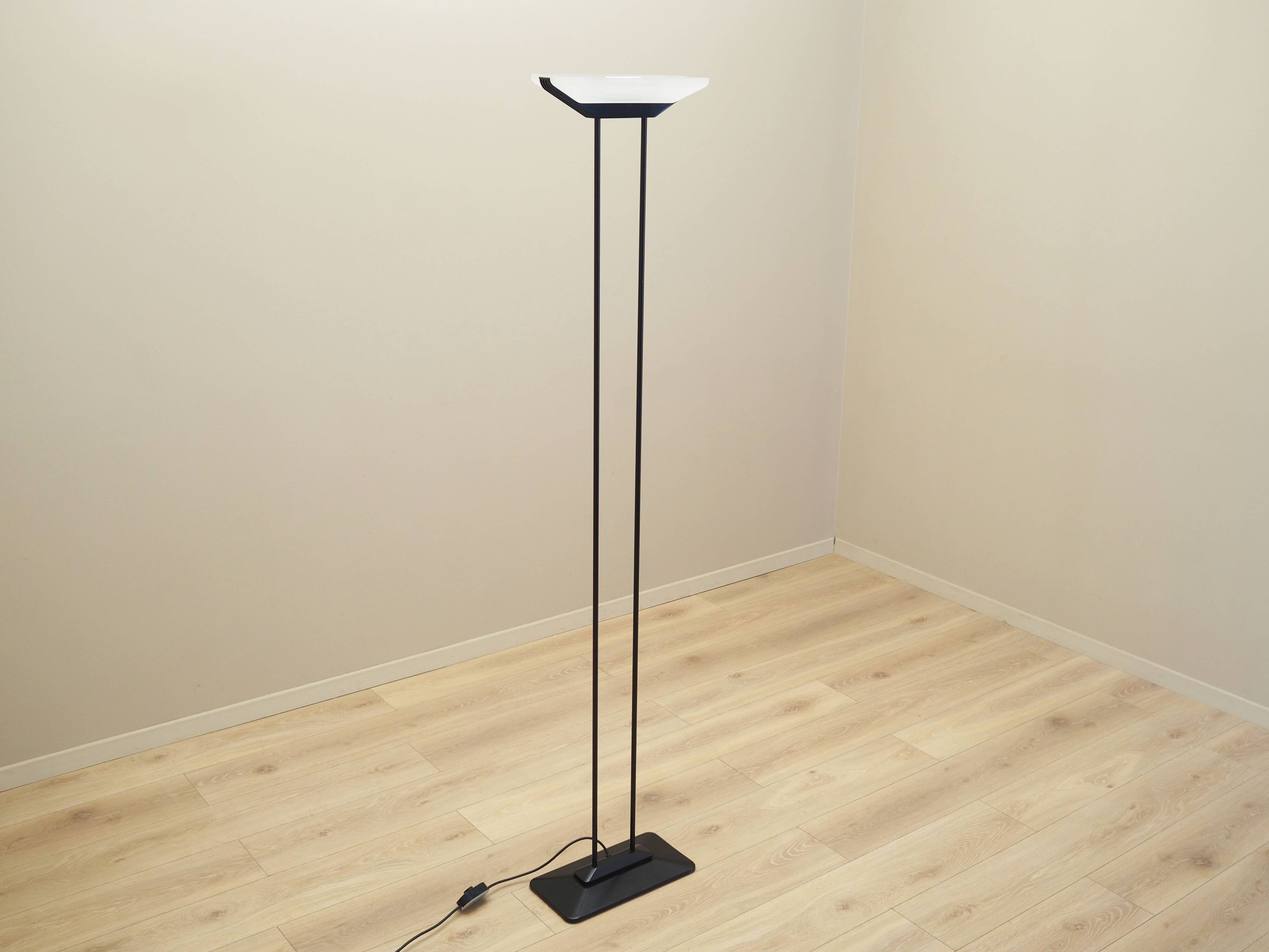 Floor lamp, Italian design, 1970s, production: Italy