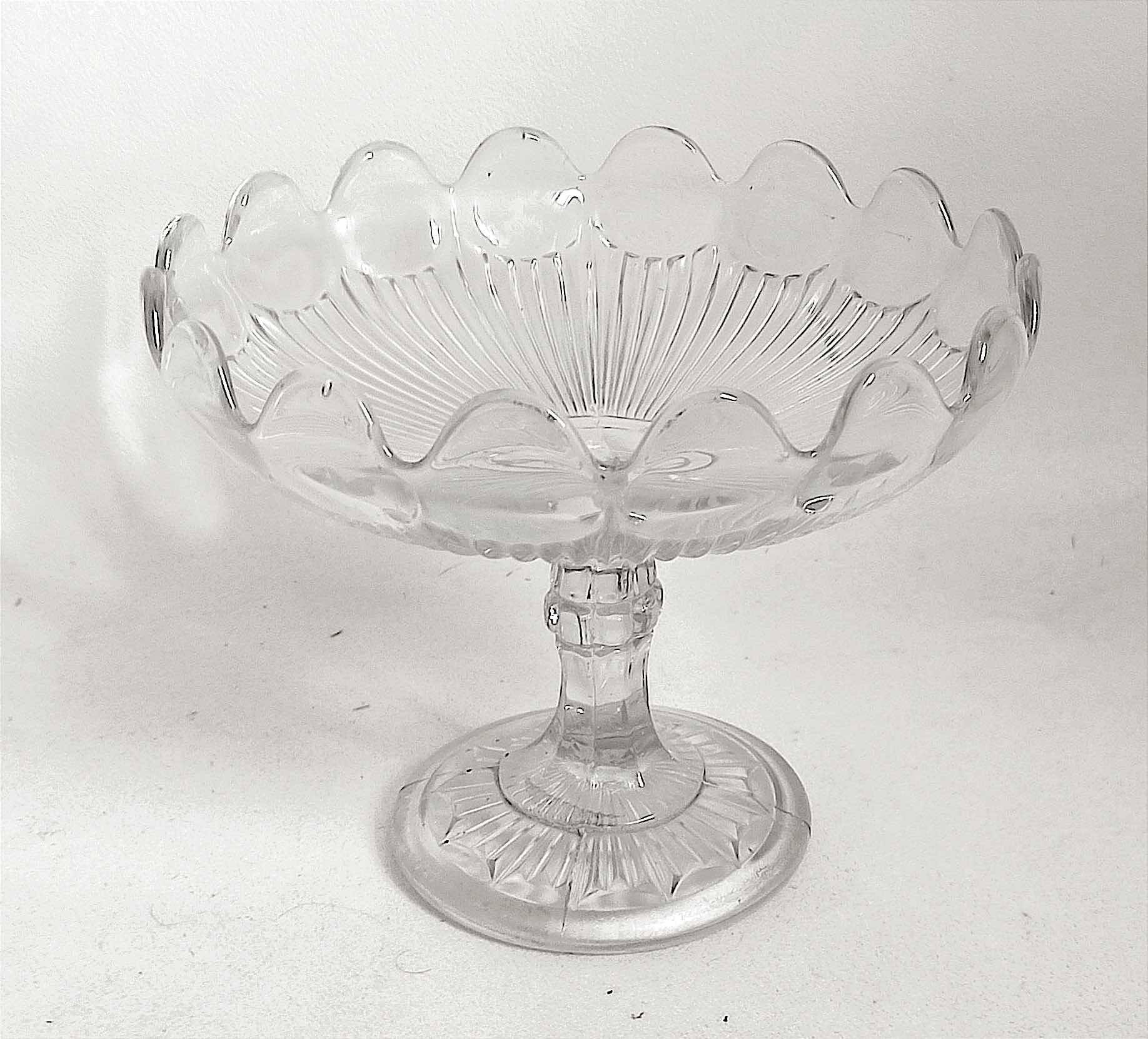 1930s Fruit Bowl Height 17 cm
