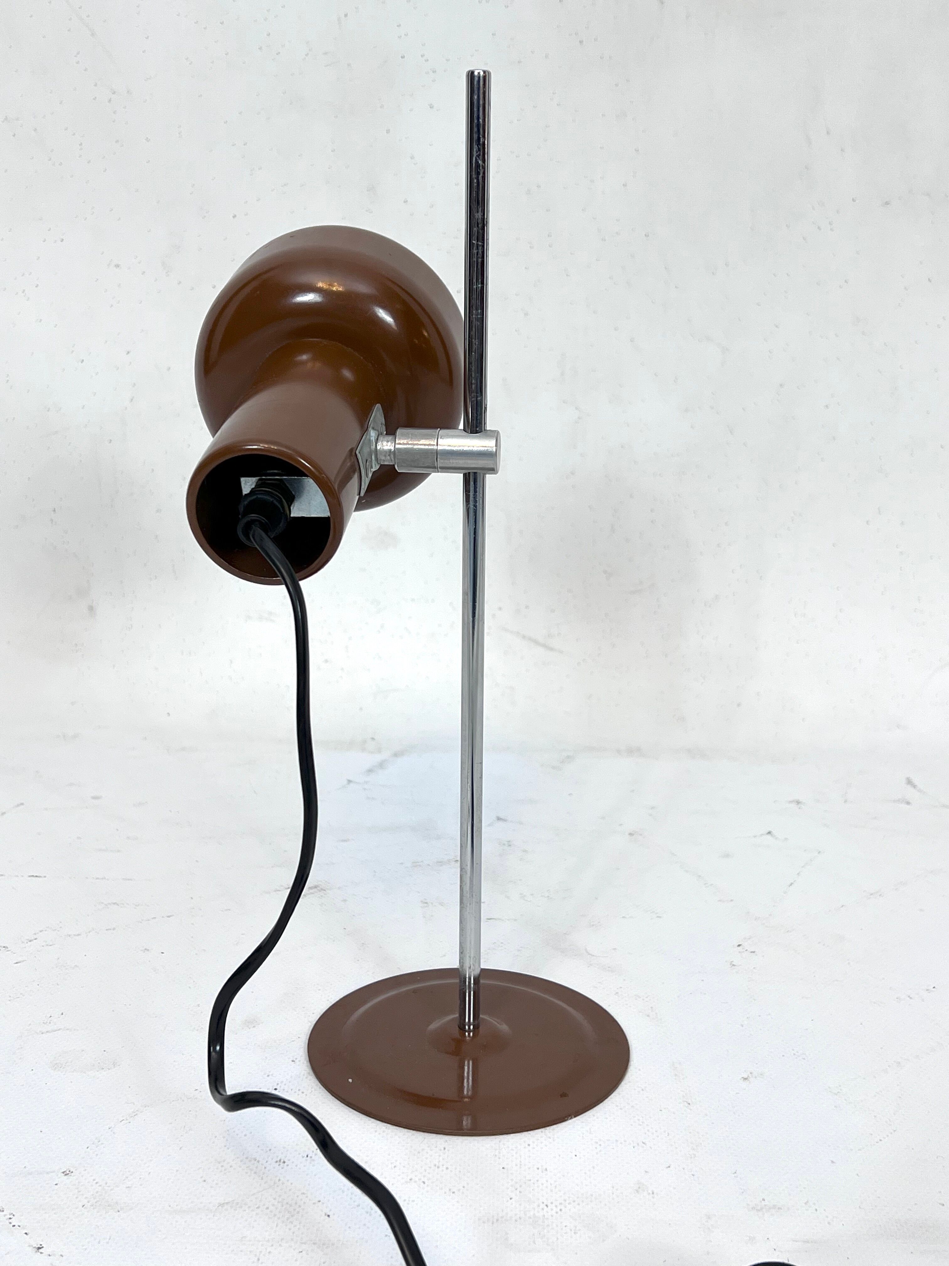 Vintage Italian articulated metal table lamp from 70s
