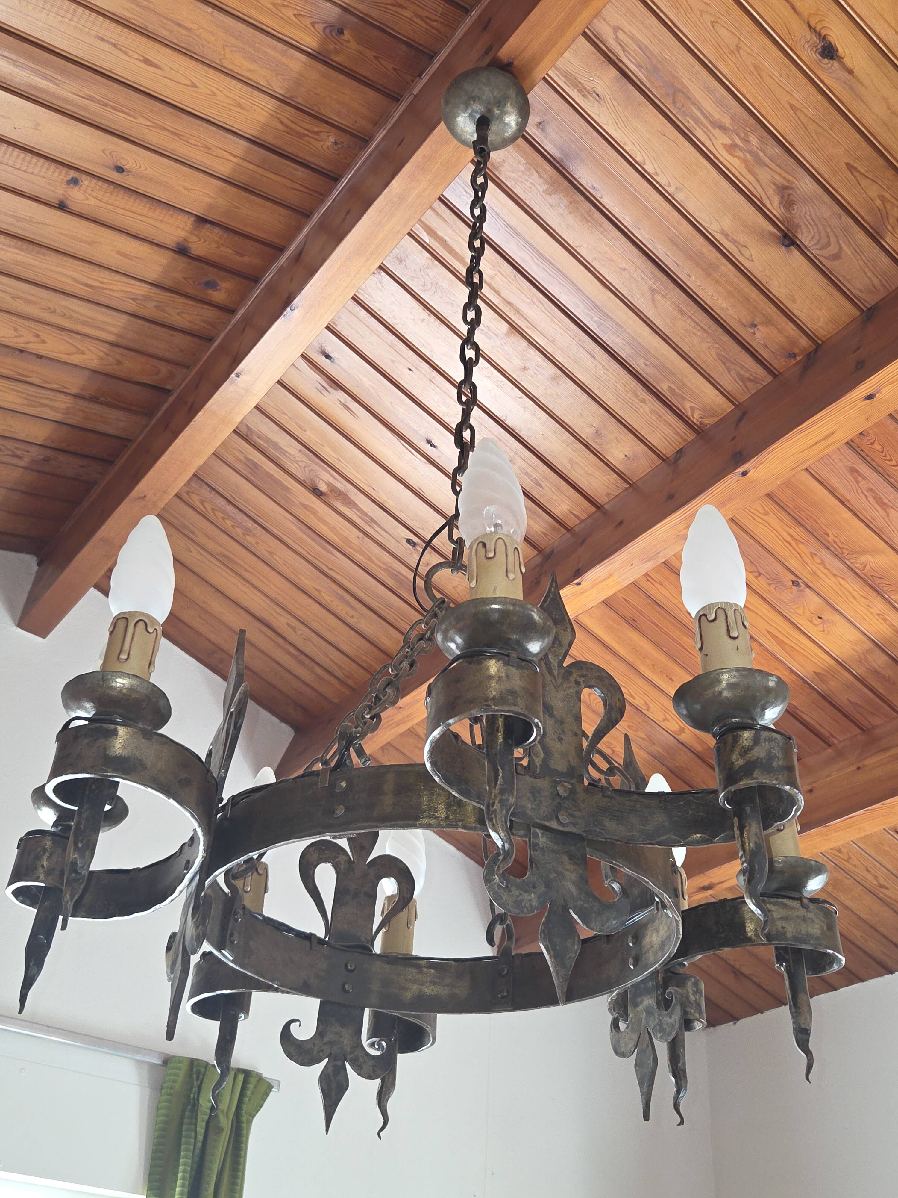 Handcrafted wrought iron electric suspension