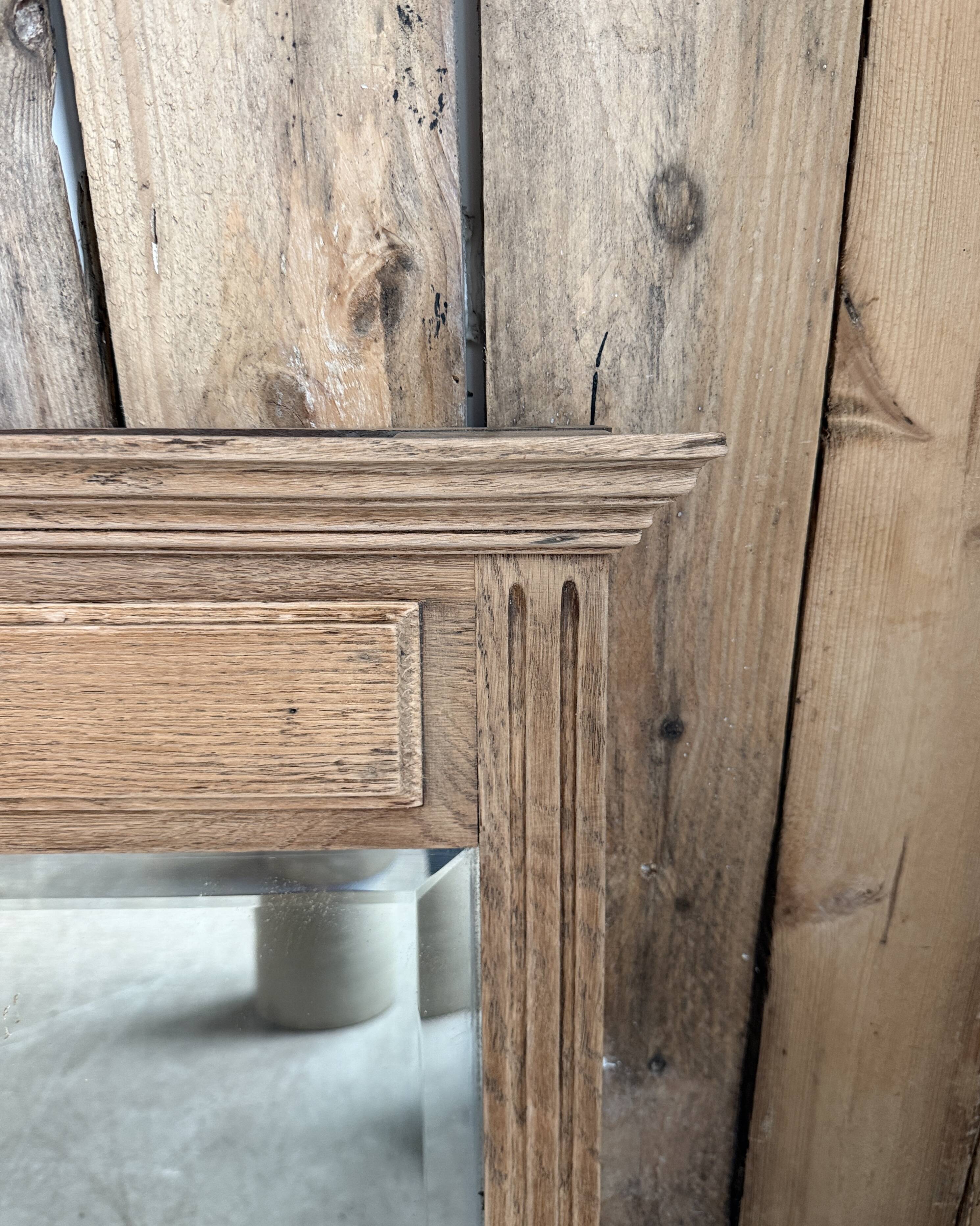 Antique trumeau mirror in oak (renovated)