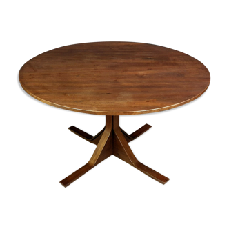 Table by Gianfranco Frattini for Bernini model 522