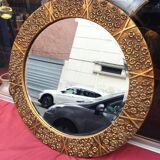 Golden stuck round mirror