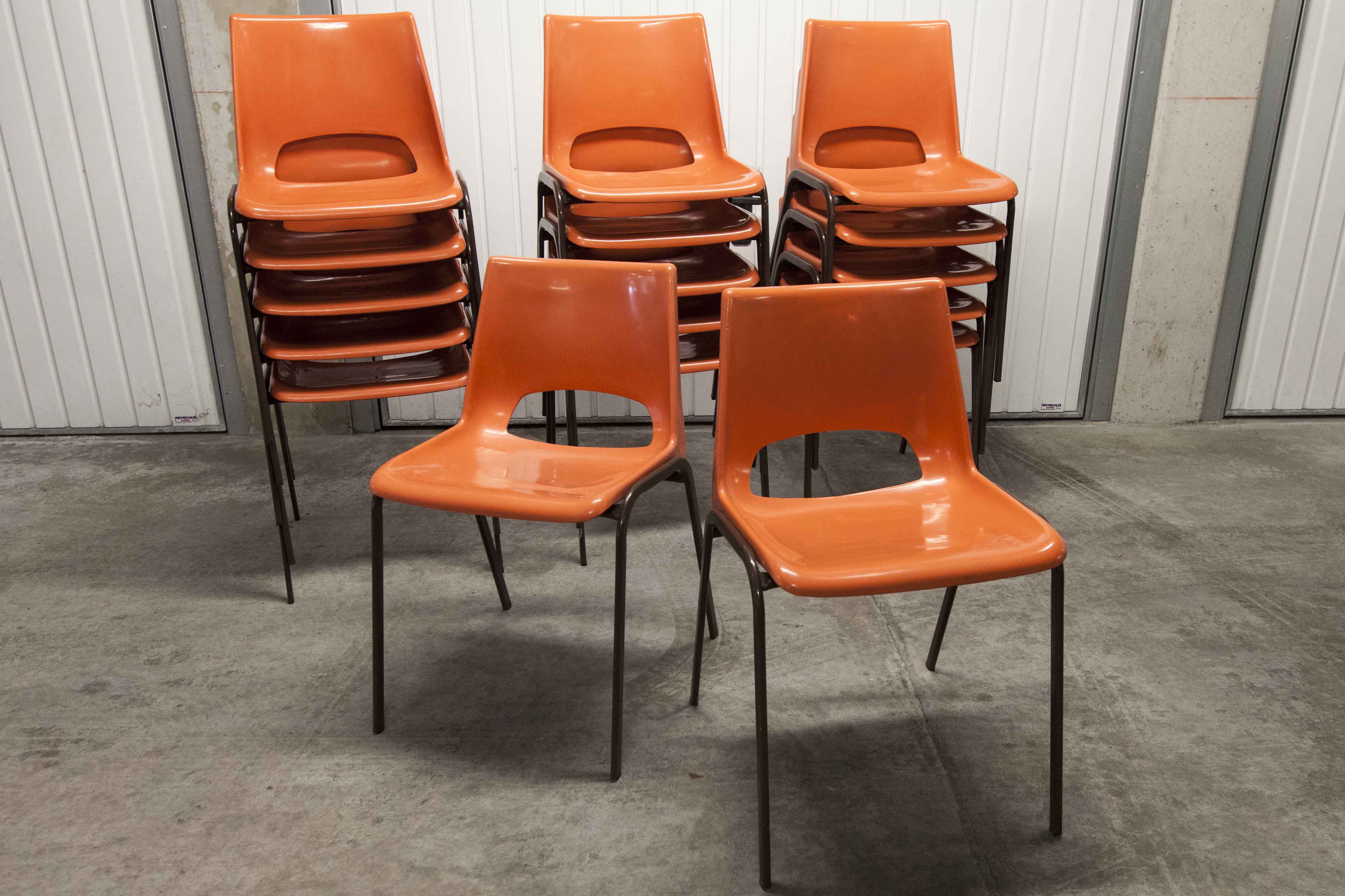 Set of 17 vintage orange chairs 1970
