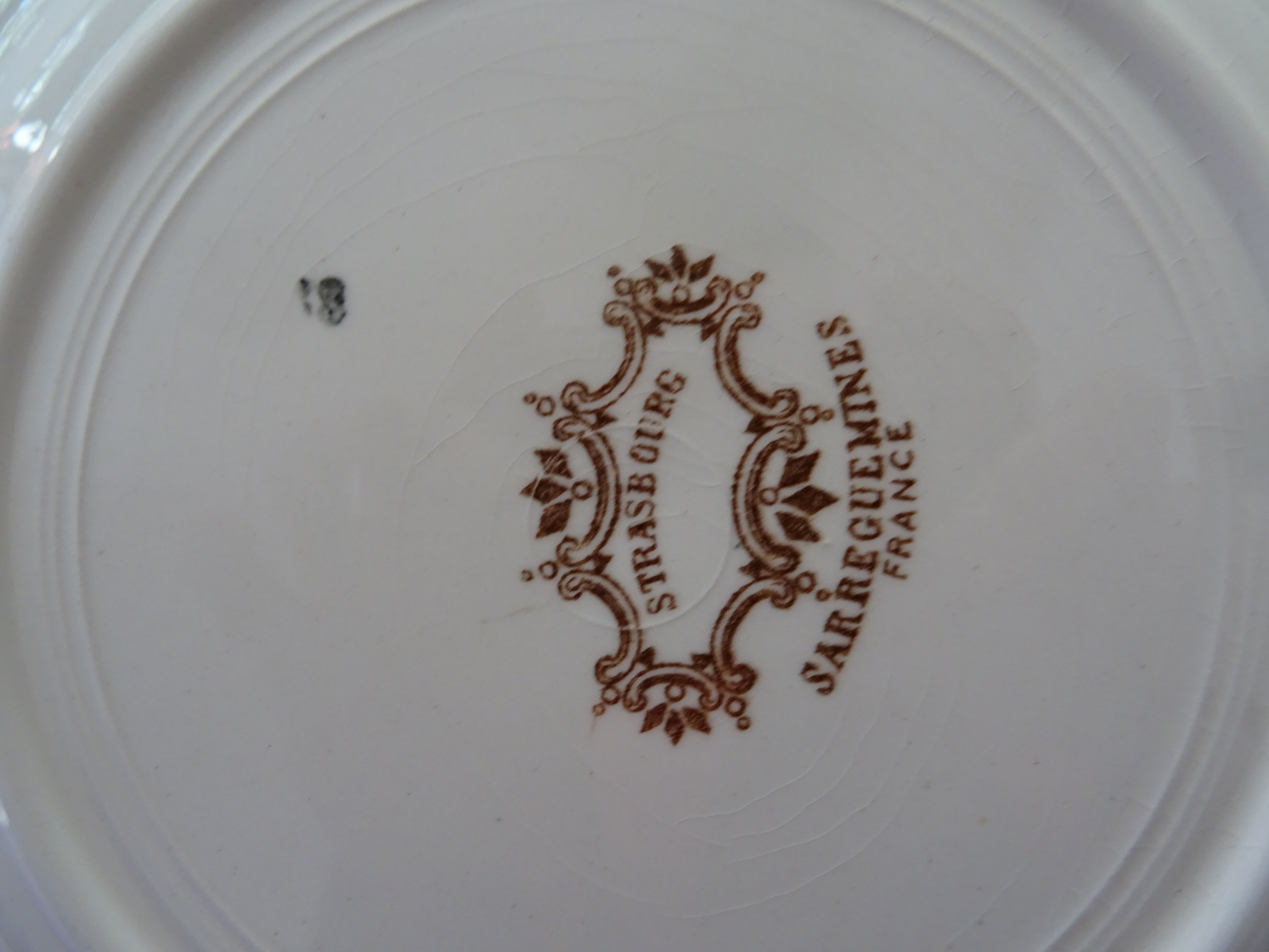 4 plates sarreguemines, hollow faience flowers strasbourg