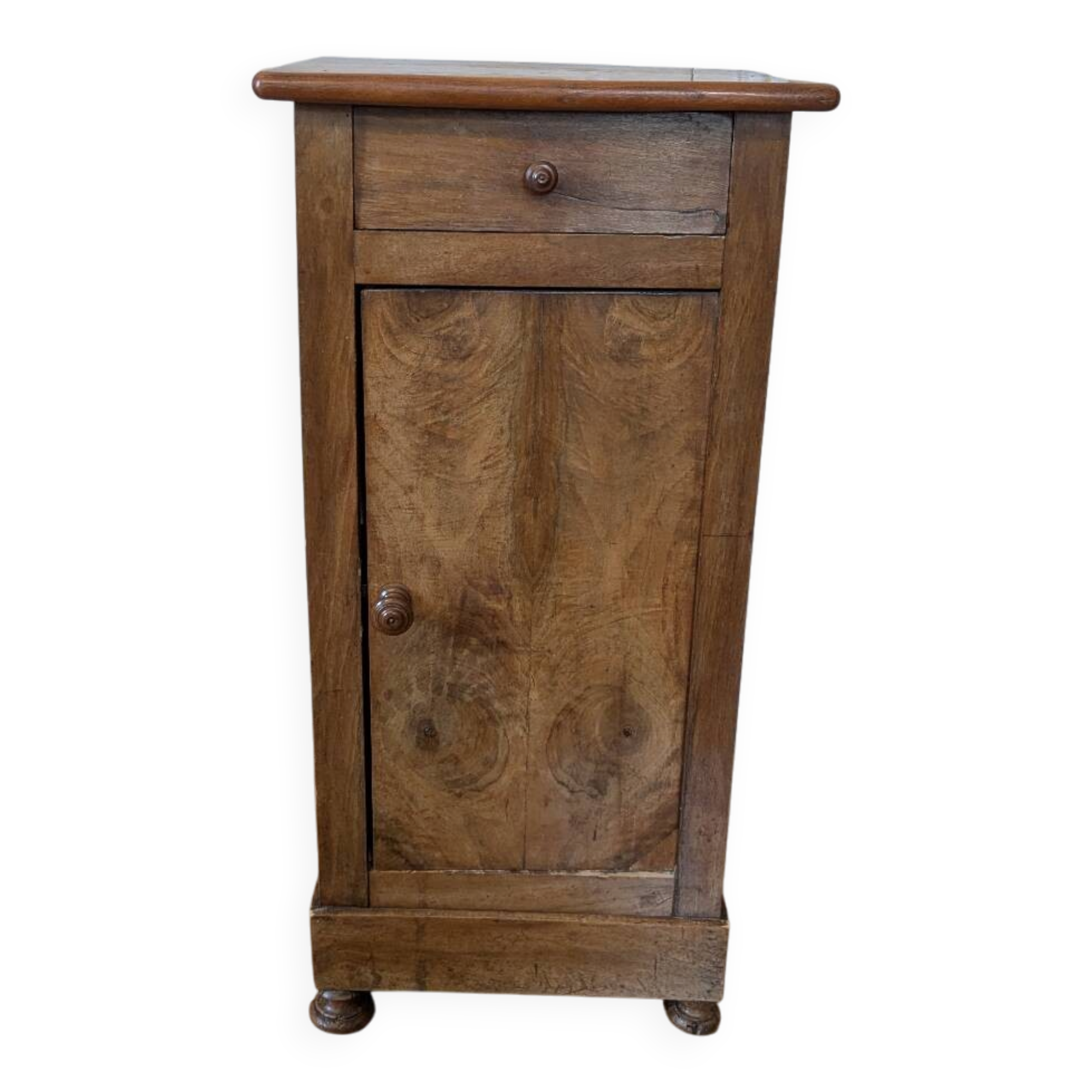 Bedside table