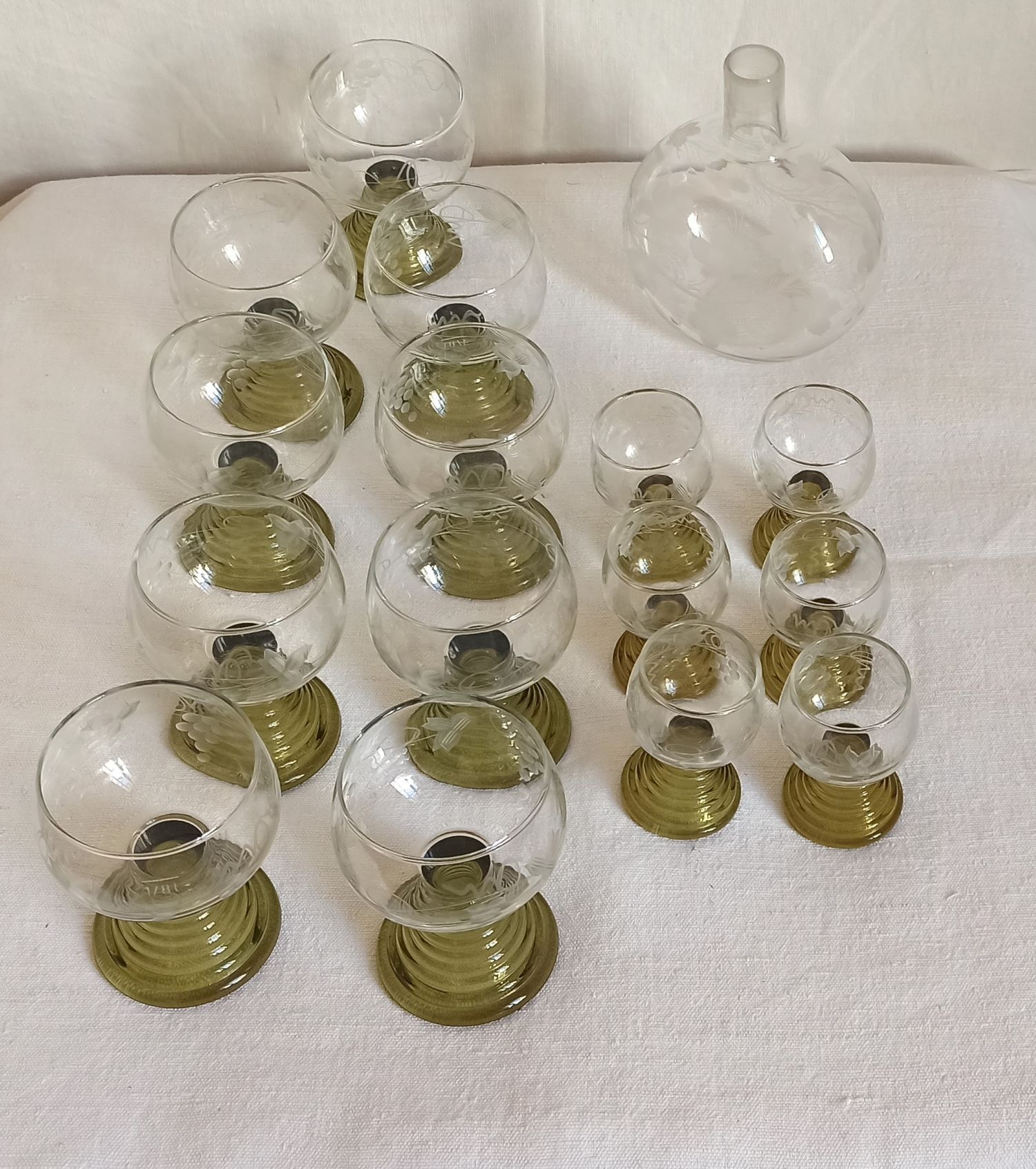 Wine service and liqueur Alsace 30 Glasses - carafe