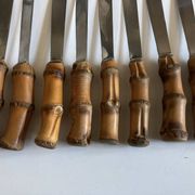 set de 11 couteaux manche bambou 1960 Riviera