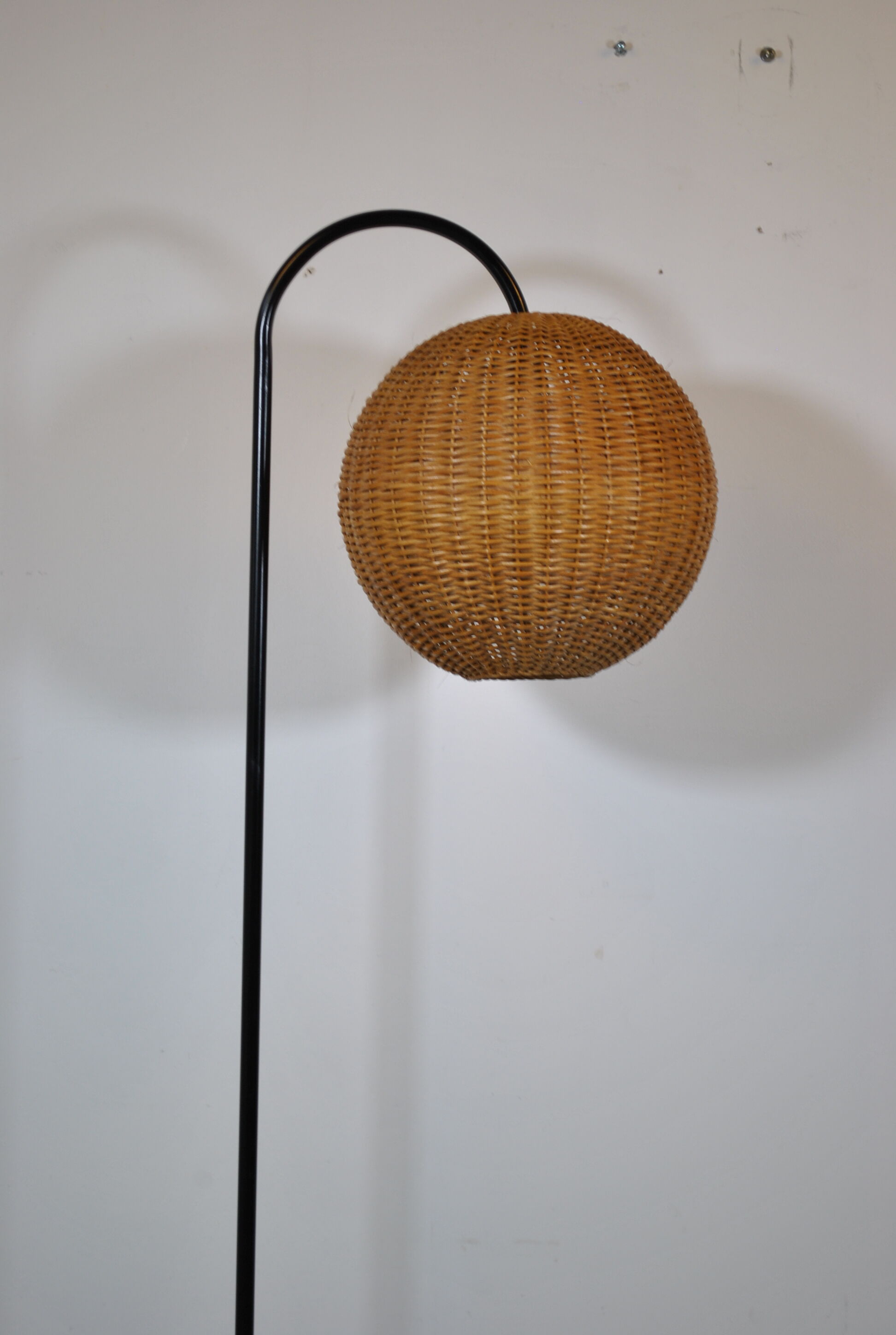 Rattan ball floor lamp 1970