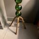 Lampadaire vintage en corde et boules de verre