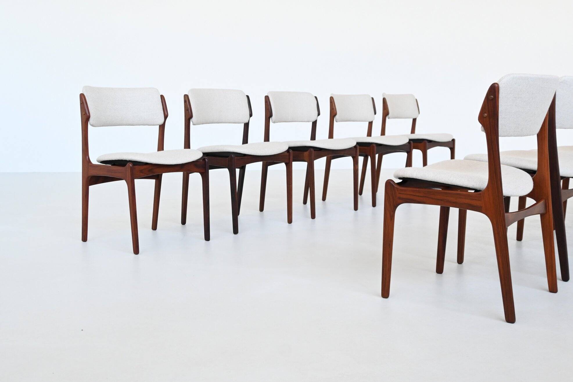 Erik Buch OD 49 set of ten dining chairs rosewood O.D. Mobler Denmark 1960