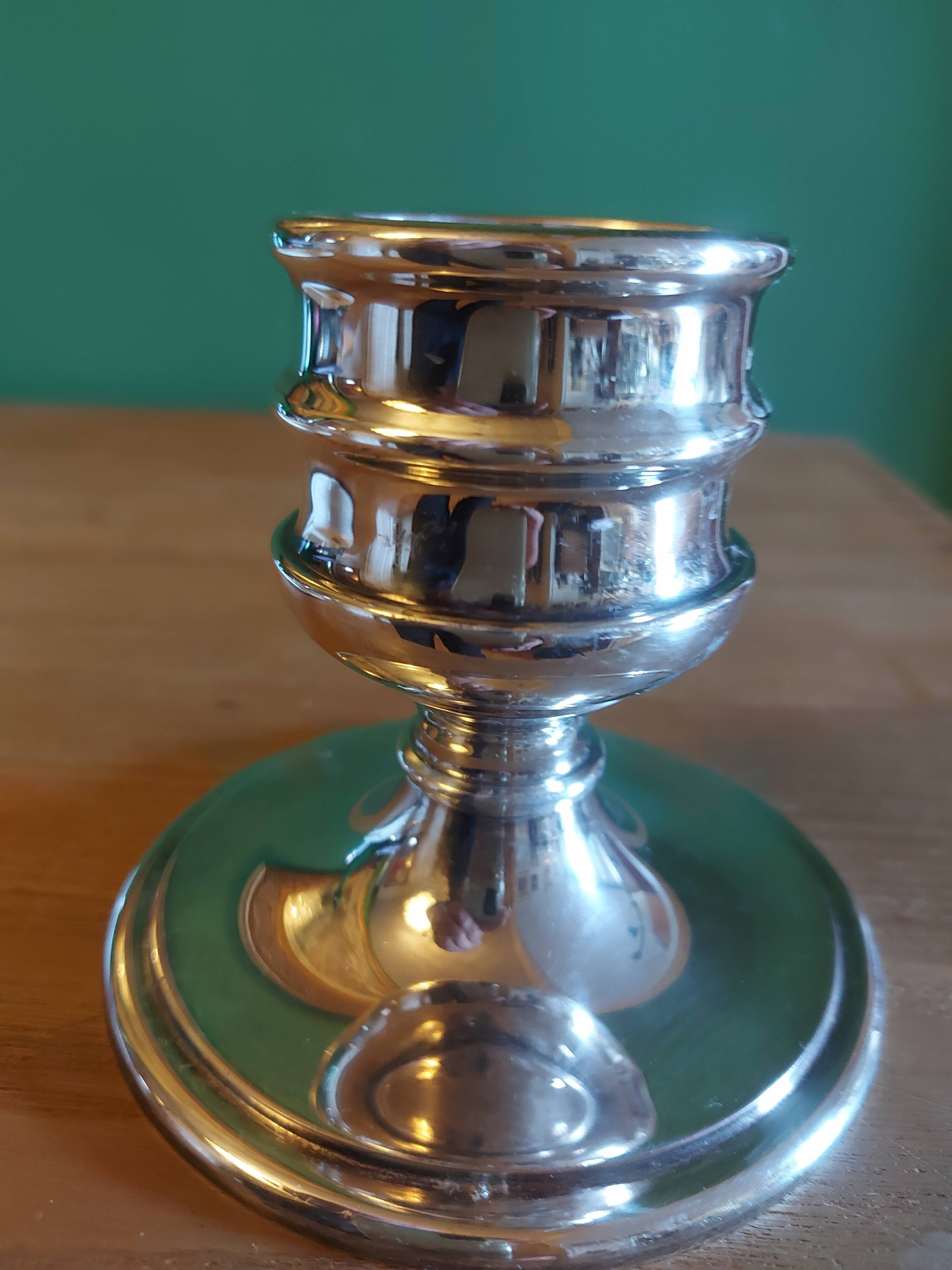 Silver metal design candle holder
