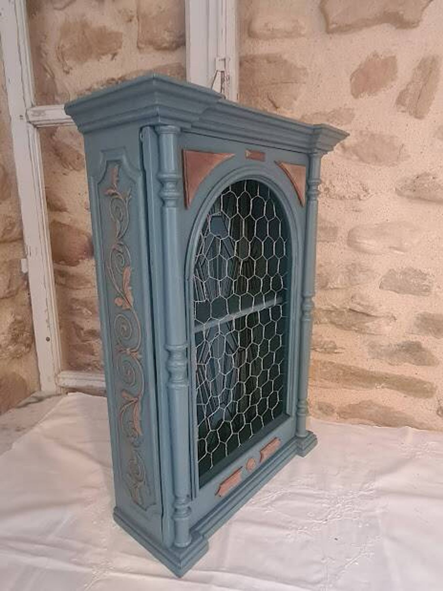 Toilet cabinet, medicine cabinet, hanging cabinet