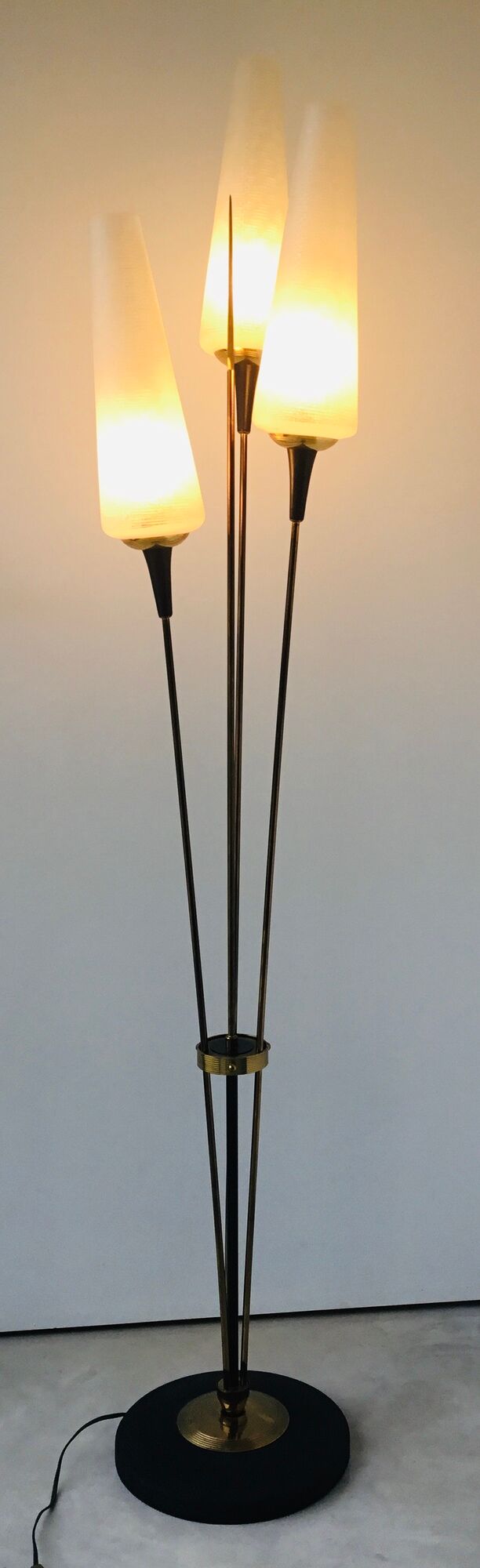 Reed floor lamp with 3 burners of the house Lunel - 1950