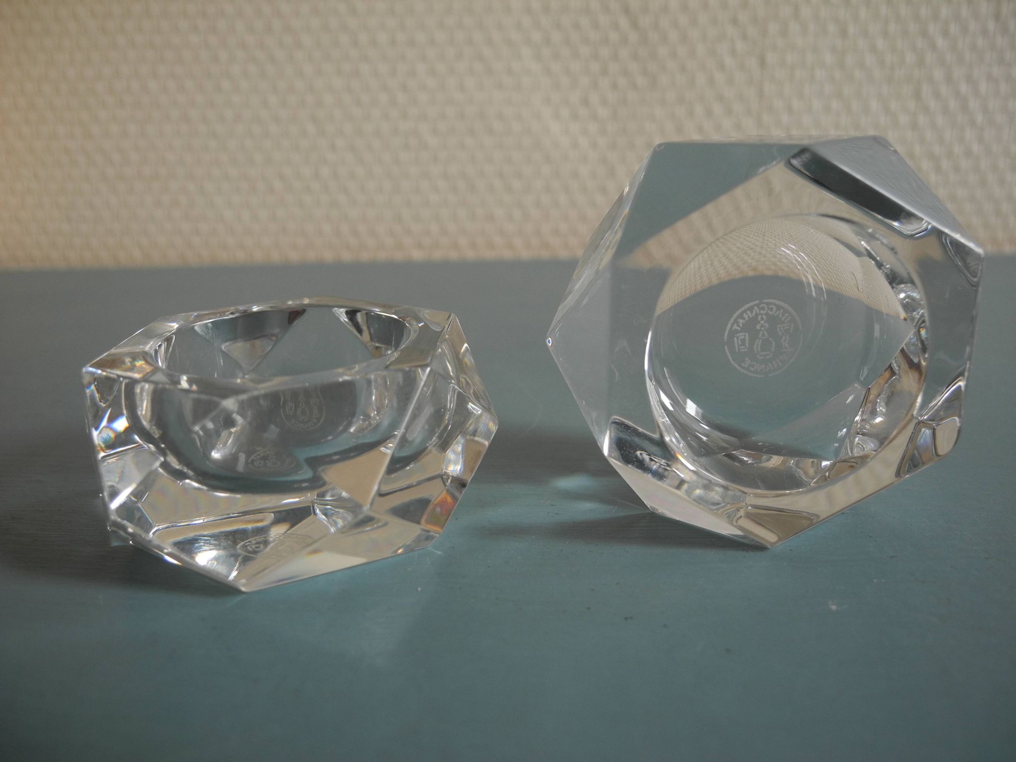 pair of salt shakers Baccarat art table vintage crystal salt shakers