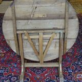 Table vigneronne en bois naturel de noyer diamètre 101 cm
