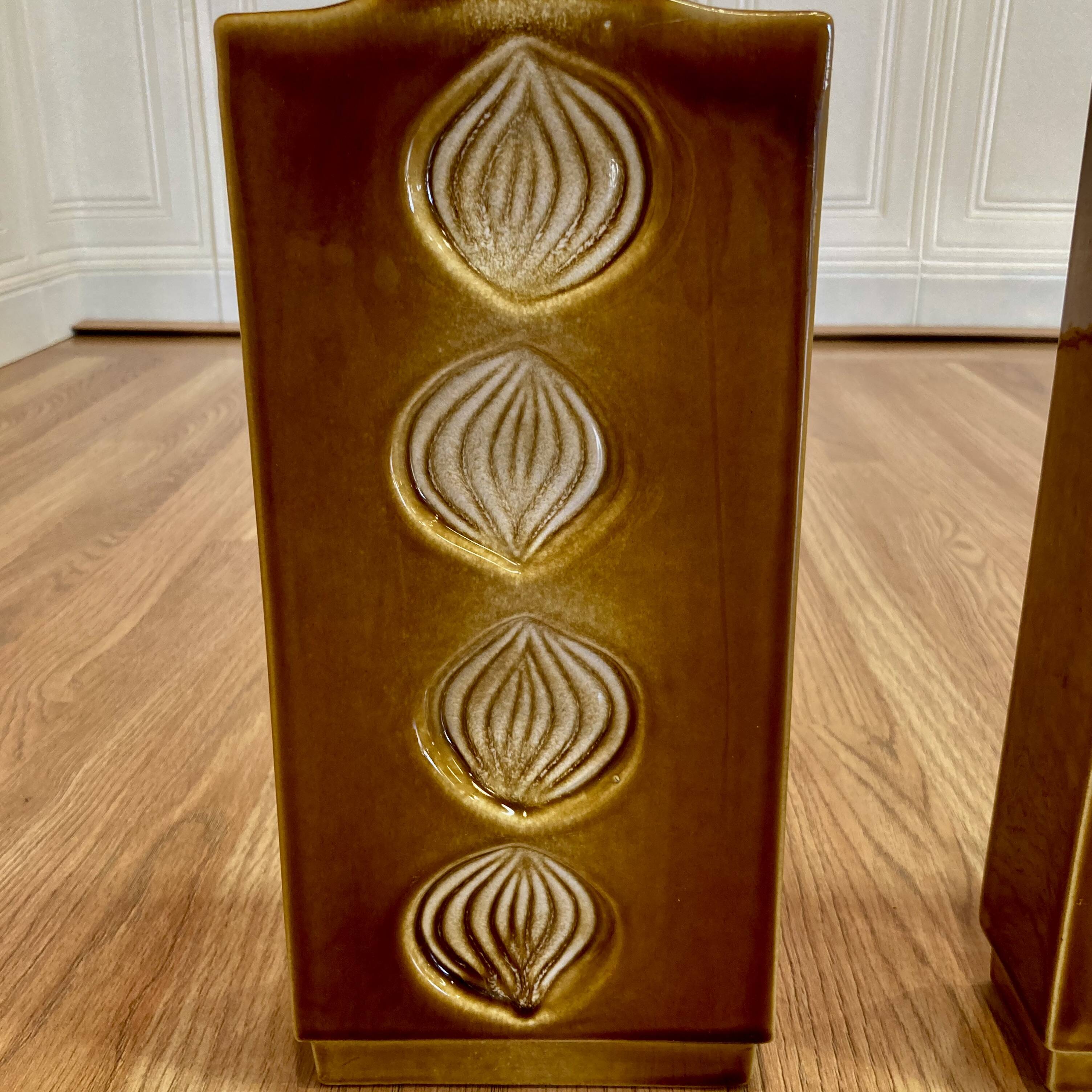 Pair of large vases "Design 1950".