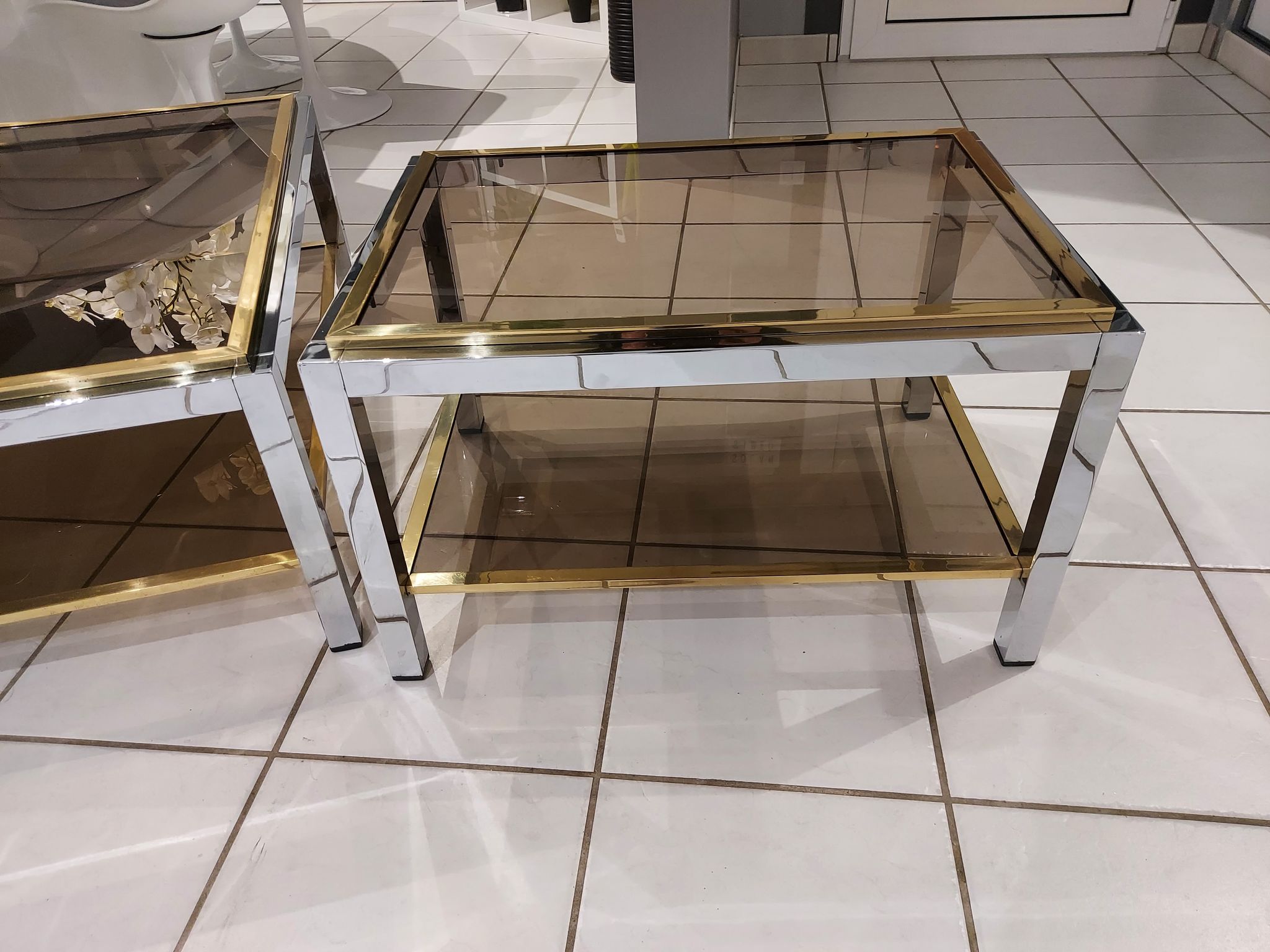 Italia lounge coffee table and vintage sofa tips ITALIA by Willy Rizzo 1970