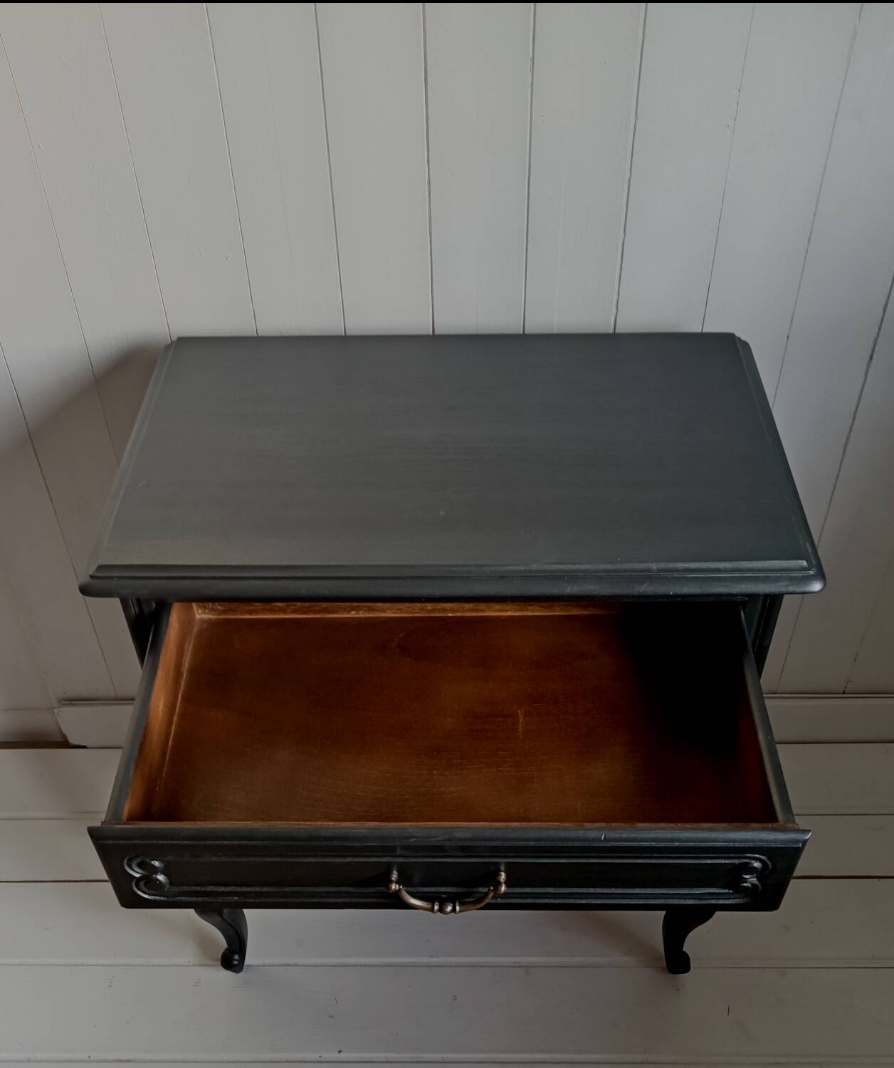 3 drawer chest of drawers
