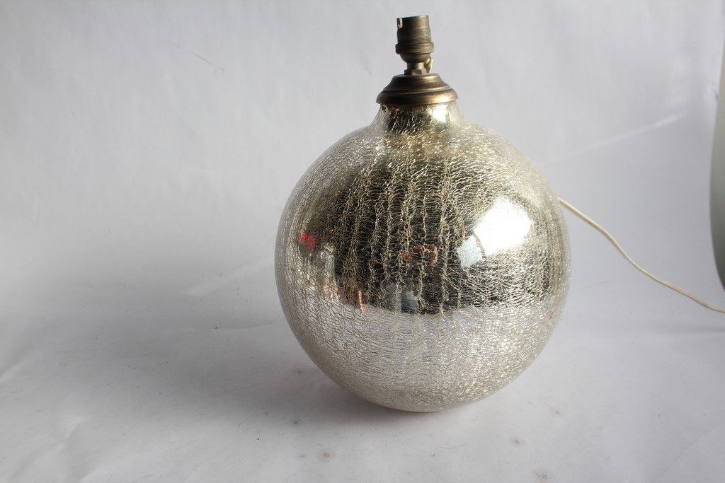 Art Deco lamp ball of cracked mercurized glass