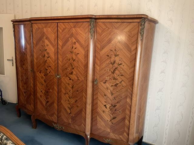 Louis XV style bedroom wardrobe