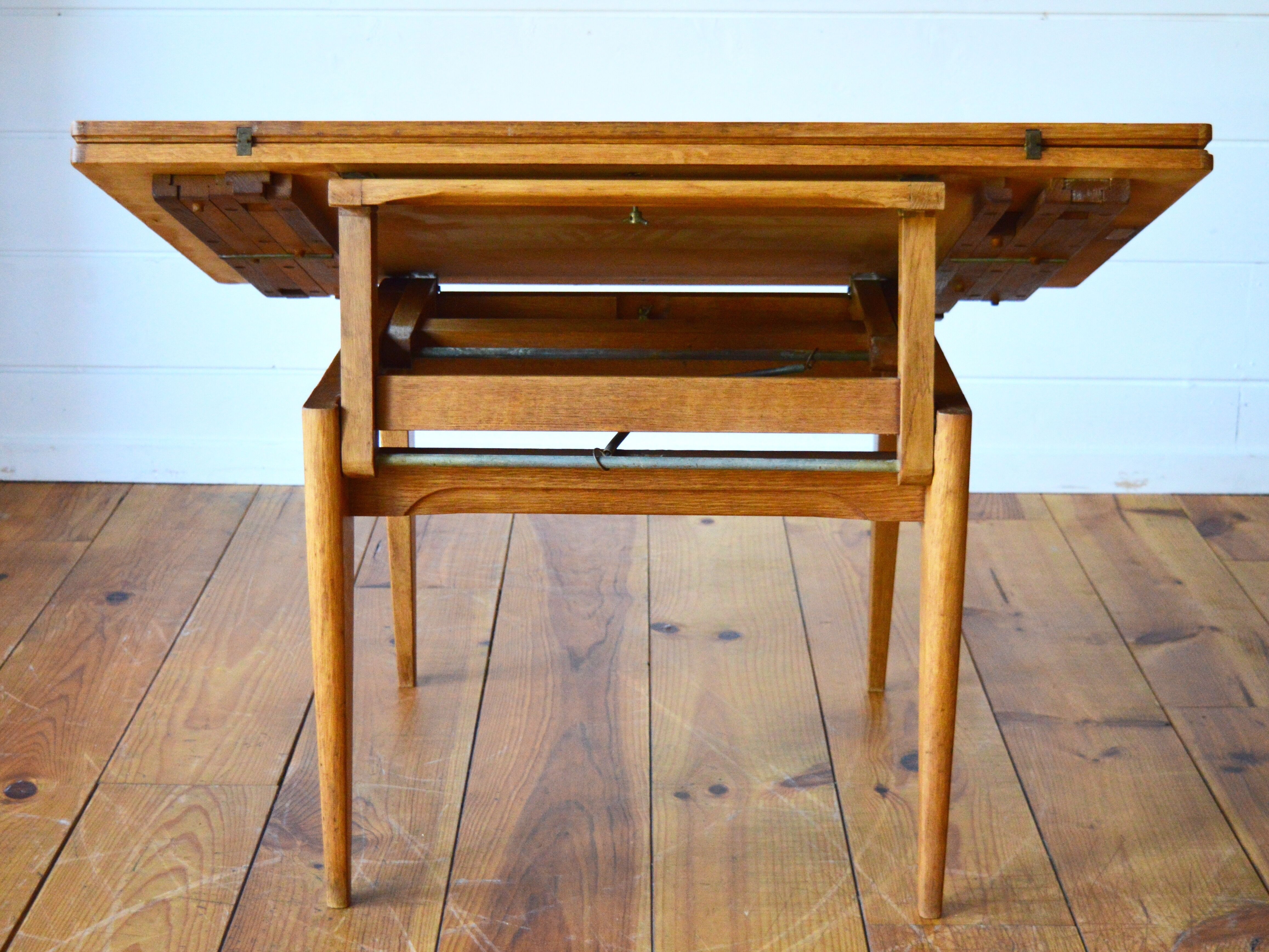 'polyfurniture' expandable table