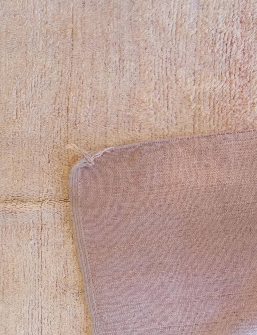 Vintage Berber rug from the Beni M'Guild tribe - 290 x 138 cm