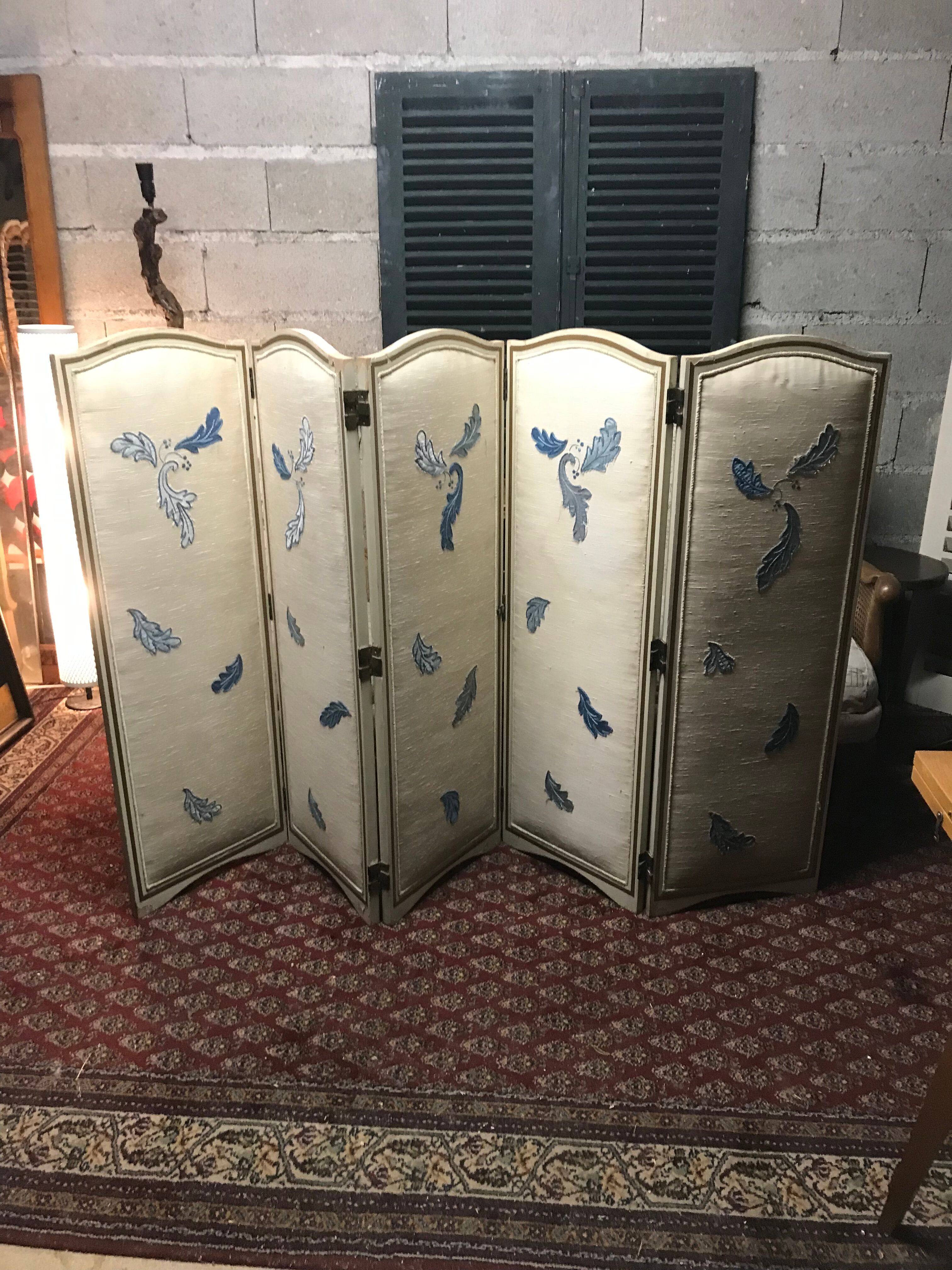 Old screen wood art deco