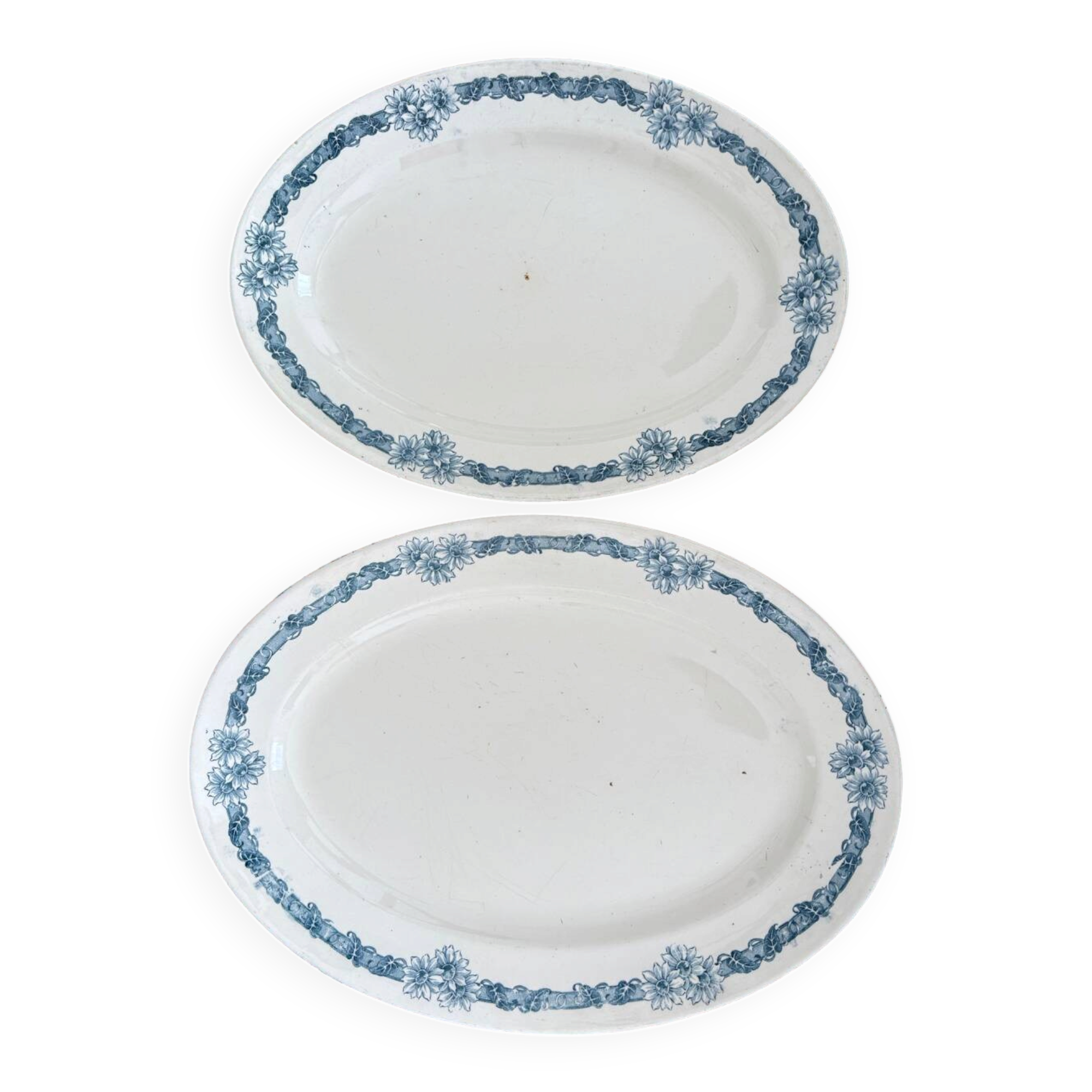 Set of 2 oval dishes, Longchamp ironstone, Denise model, blue flower.