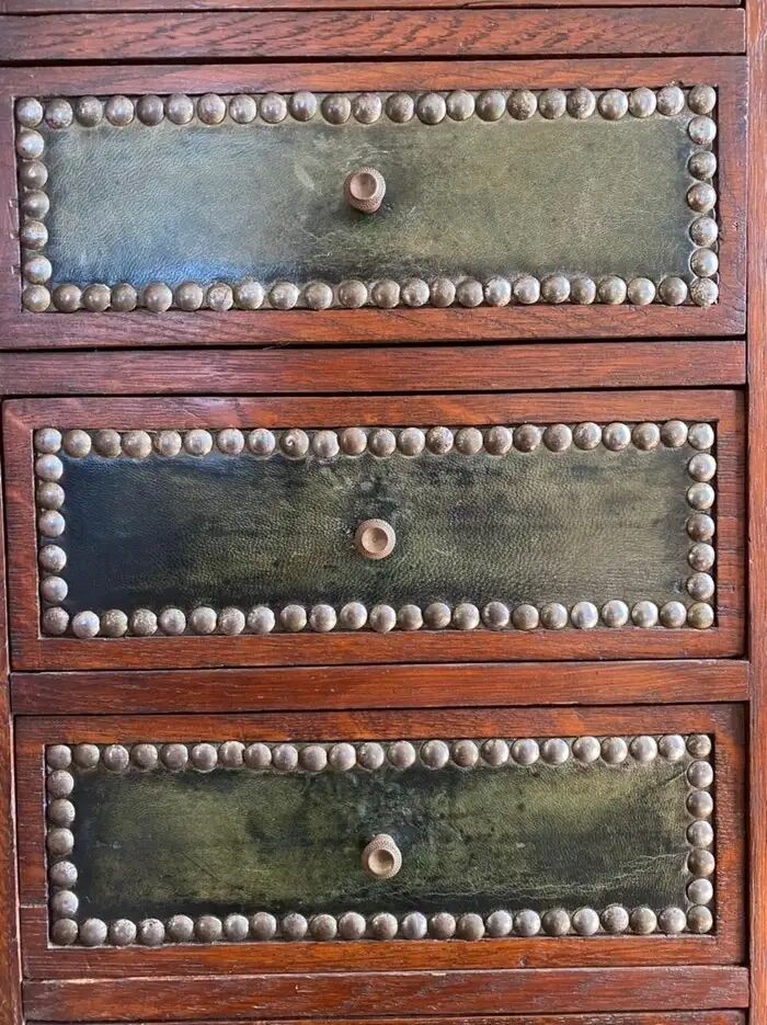 Travel agency - Bureau Bargueno - Spain and England - Early twentieth - Arts and Craft